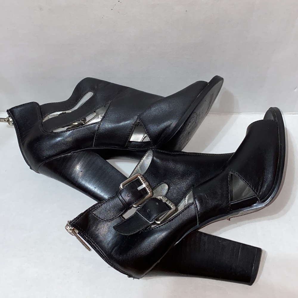 Guess Elegant Shoes